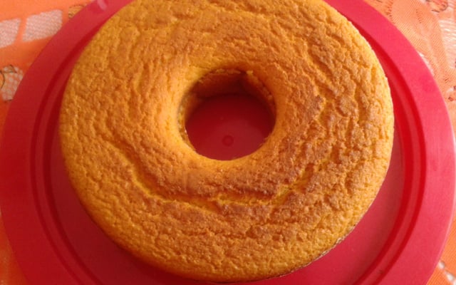 Bolo de milho de lata no liquidificador