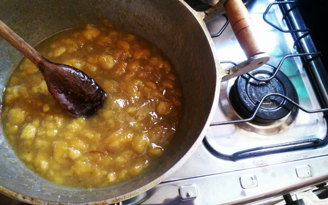 Banana caramelizada (receita simples)