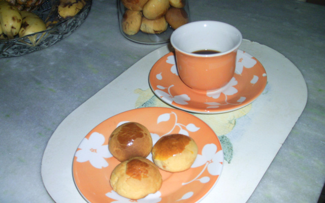 Pão de minuto com goiabada