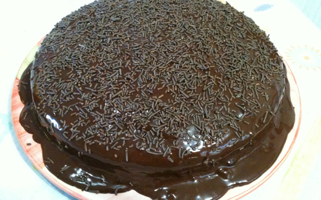 Bolo trufa de maracujá