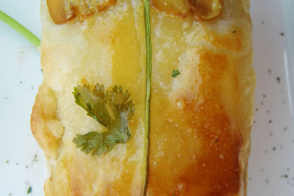 Folhado de Bacalhau à moda do Chef