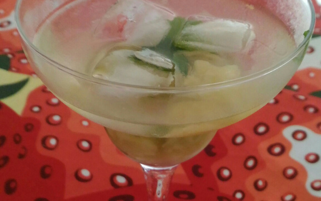 Minuto by Nani (rum com abacaxi)