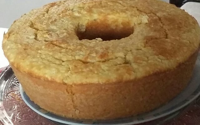 Bolo de tapioca granulada