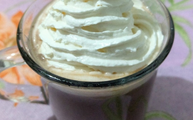 Chocolate quente com manteiga