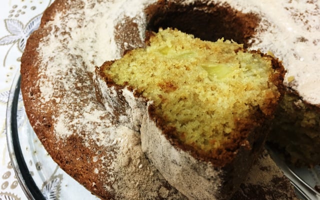 Bolo de maçã super fofo e molhadinho