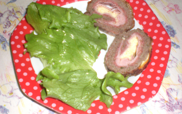 Rocambole de carne moída