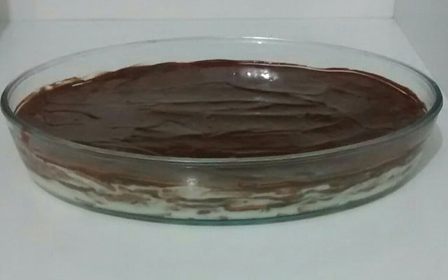 Pavê de chocolate preto e chocolate branco