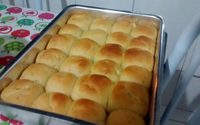 Pão de cebola simples