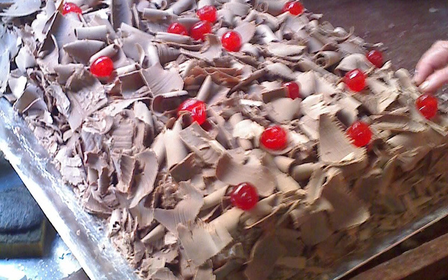 Bolo de mousse de chocolate