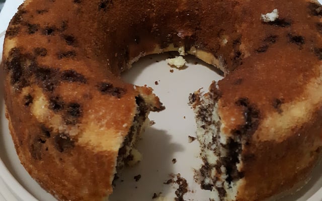 Bolo formigueiro simples (de liquidificador)