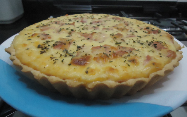 Quiche de queijo e presunto