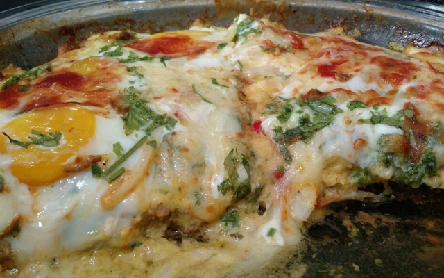 Bolo de carne com creme de milho