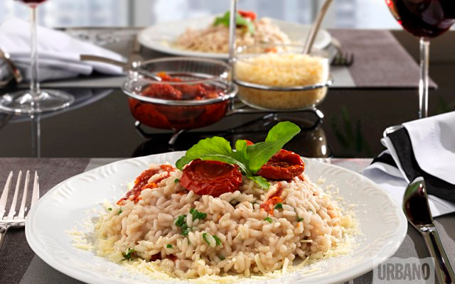 Risoto Urbano de tomate seco com rúcula