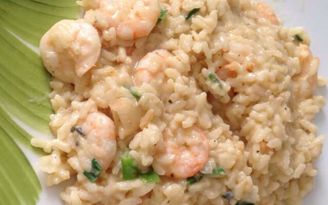 Risoto de camarão e queijos