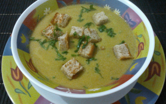 Deliciosa sopa light com frango