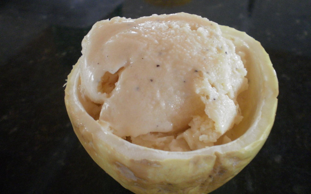 Sorvete vegano de maracujá