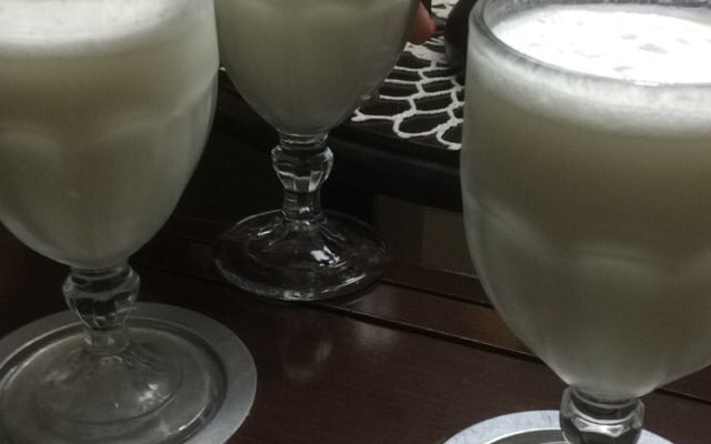 Limonada com coco colombiana