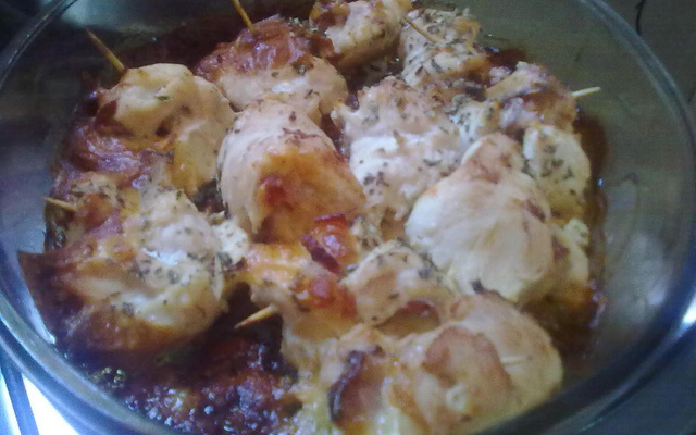 Filé de frango recheado