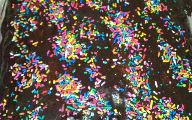 Bolo de chocolate (super fácil e rápido)