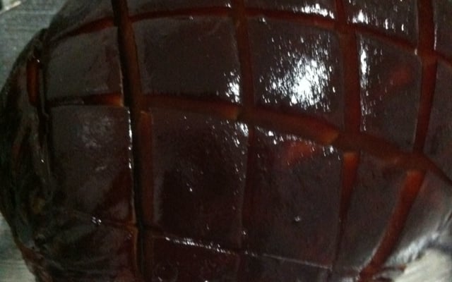 Tender ao molho barbecue e Coca-Cola