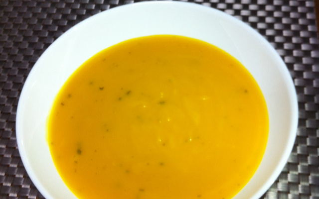 Sopa creme de abóbora cabotiá