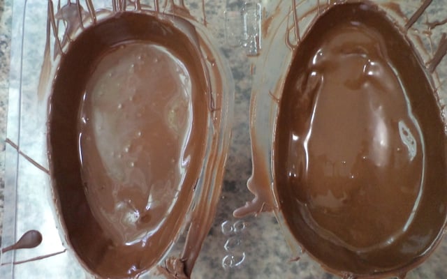 Ovo de Páscoa recheado de Nutella