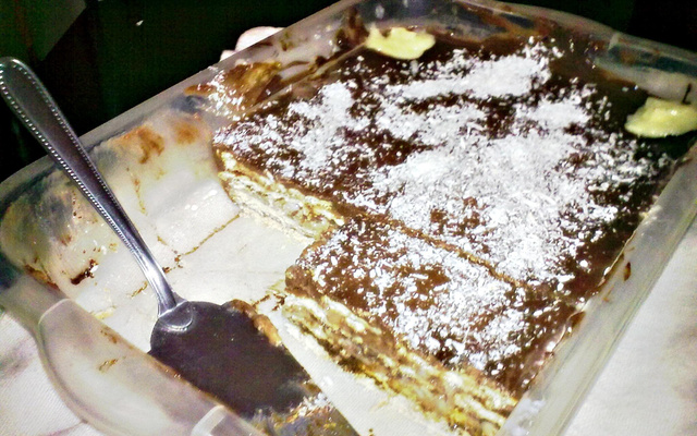 Torta de chocolate com creme de coco
