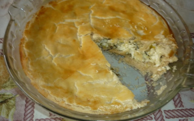 Torta de alho poró com ricota