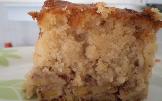 Bolo de banana com aveia e leite condensado da Renatinha