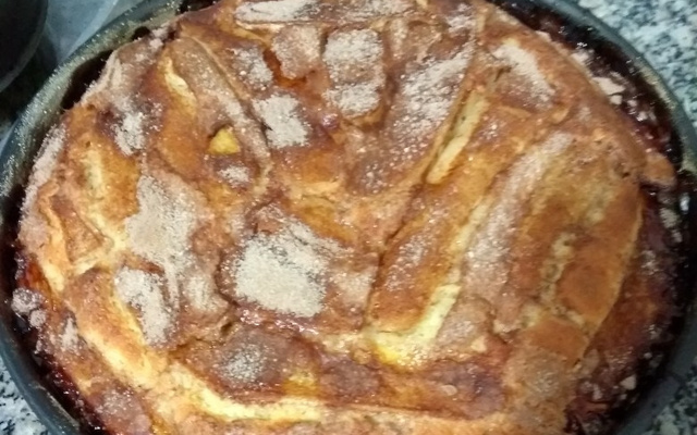 Cuca de banana e goiabada