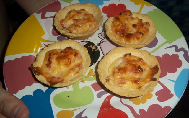Quiche de queijo e presunto