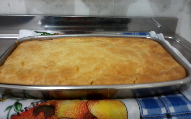 Torta salgada de carne moída e milho verde