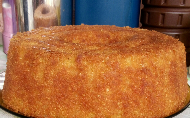 Bolo de Milho com Cobertura de Chocolate