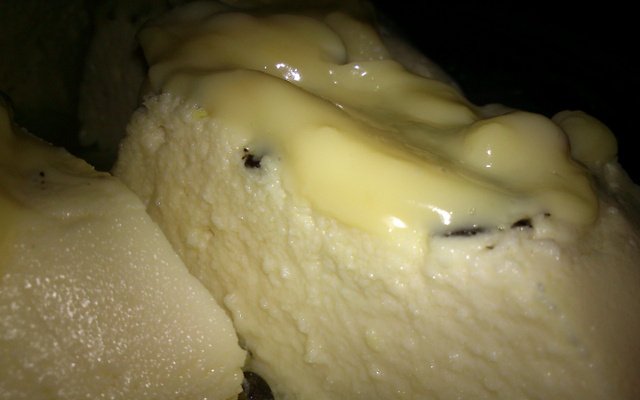 Torta de ricota com goiabada super fácil