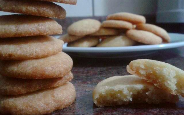 Biscoitinhos doces rápidos