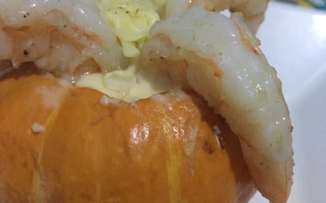 Camarão na mini-moranga