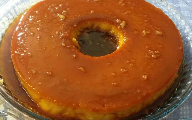 Pudim simples de leite