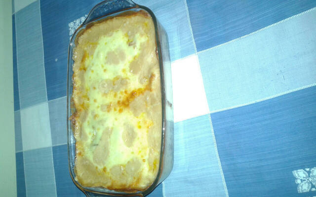 Batata gratinada com brócolis e bacon