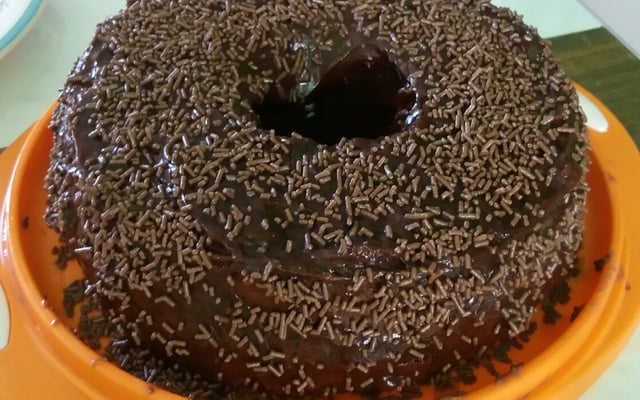 Bolo de chocolate (super fácil e rápido)