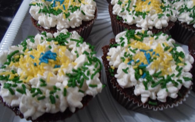 Cupcake de chocolate no micro-ondas