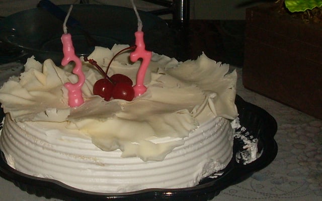 Torta aberta de presunto e queijo