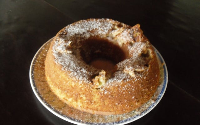 Bolo de banana com canela