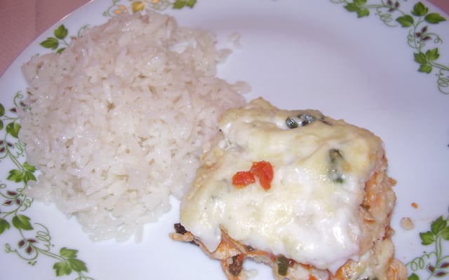 Surpresa aerada de frango