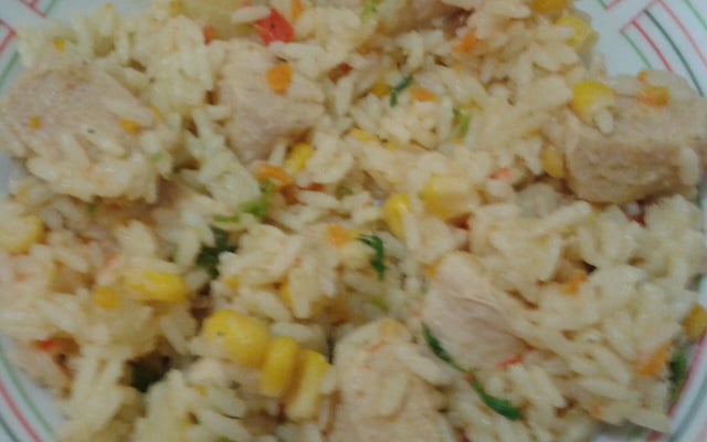 Galinhada de panela de pressão