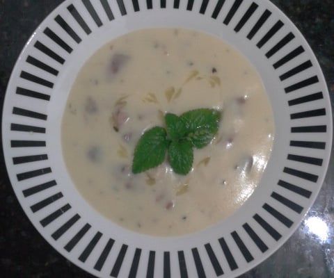 Caldo de batata com bacon