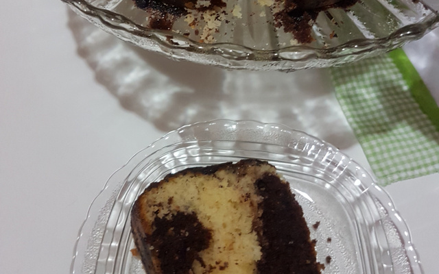 Bolo mármore para lanche