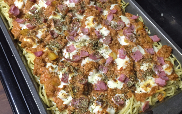 Macarronada de carne moída