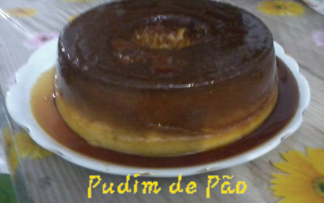 Pudim de pão francês
