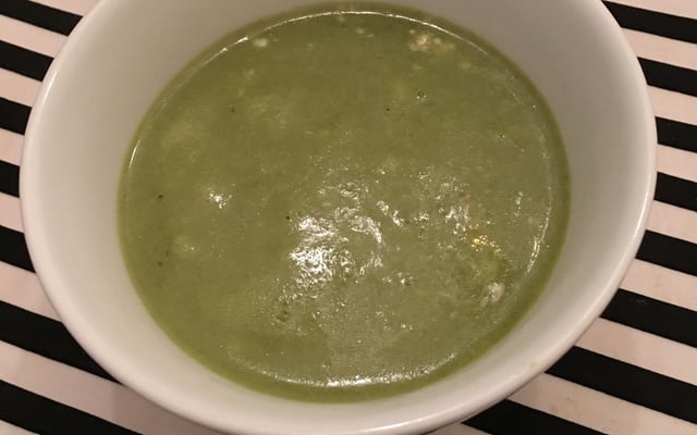 Sopa cremosa de espinafre