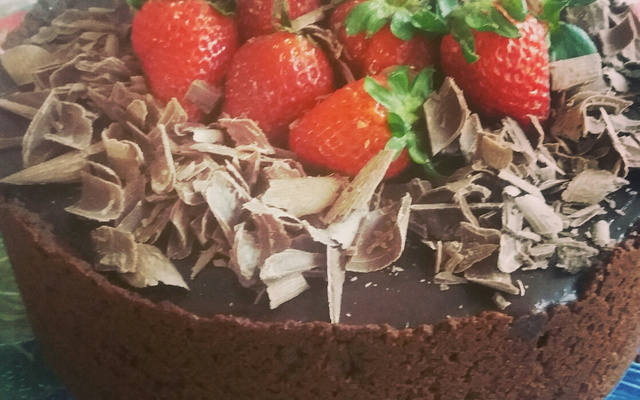 Torta de morango com chocolate